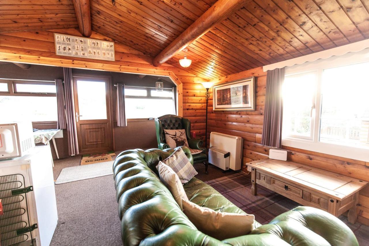 Log Cabin Nestled In The Mountains Of Snowdonia By Seren Property Trawsfynydd Екстериор снимка