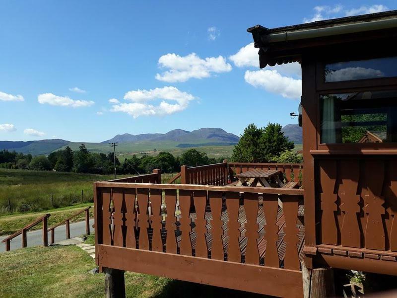 Log Cabin Nestled In The Mountains Of Snowdonia By Seren Property Trawsfynydd Екстериор снимка